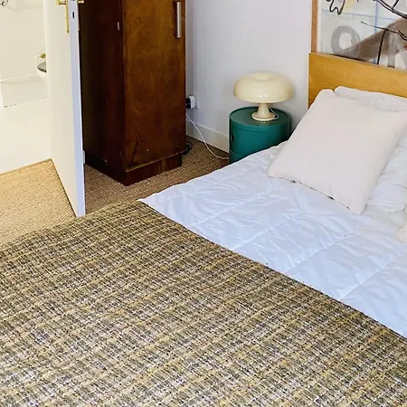 Sauval - Welkeys Paris